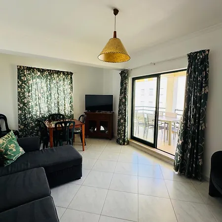 Nova 4g 아파트 Armação de Pêra